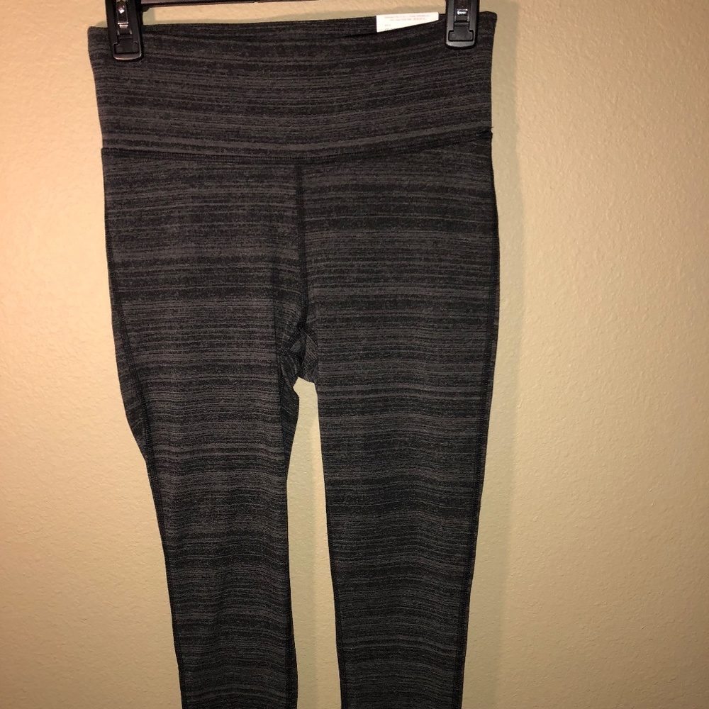 Xersion Capri